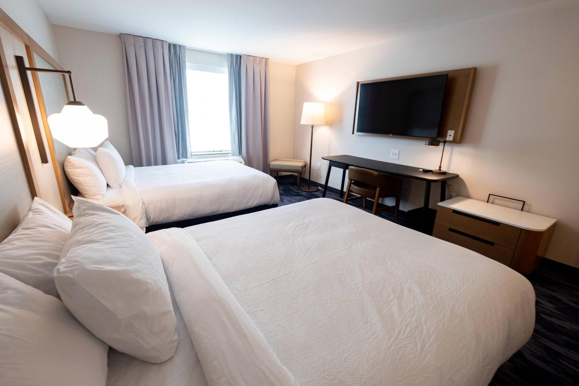 Fairfield By Marriott Inn & Suites ฟงด์ดูลัค ภายนอก รูปภาพ